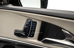 2024 Mahindra XUV700 image gallery