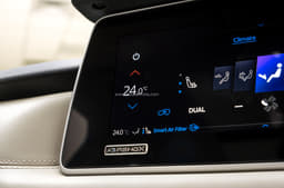 2024 Mahindra XUV700 image gallery