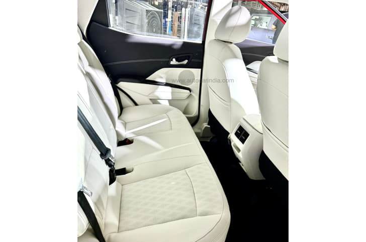 Mahindra XUV 3XO Image Gallery