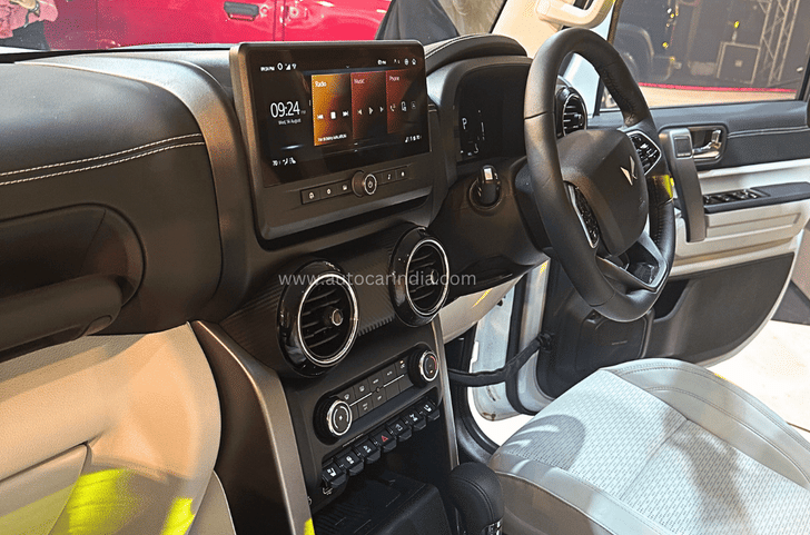 Mahindra Thar Roxx image gallery