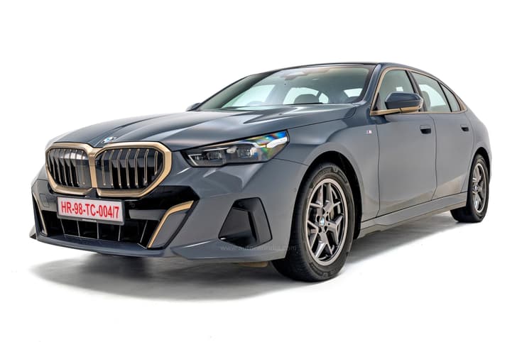 BMW 5 series LWB image gallery