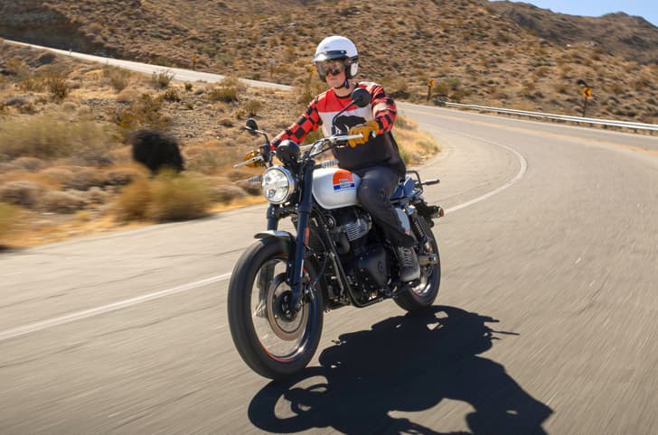 Royal Enfield Bear 650 image gallery