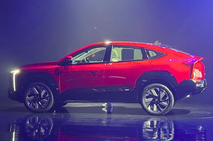 Mahindra XEV 9e image gallery