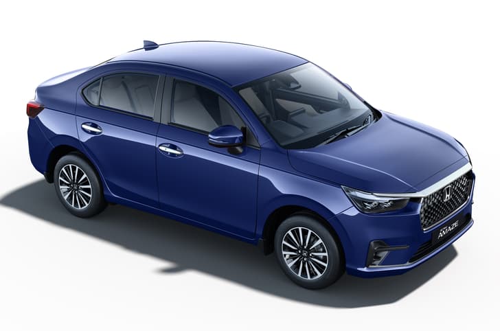 Honda Amaze top angle view 