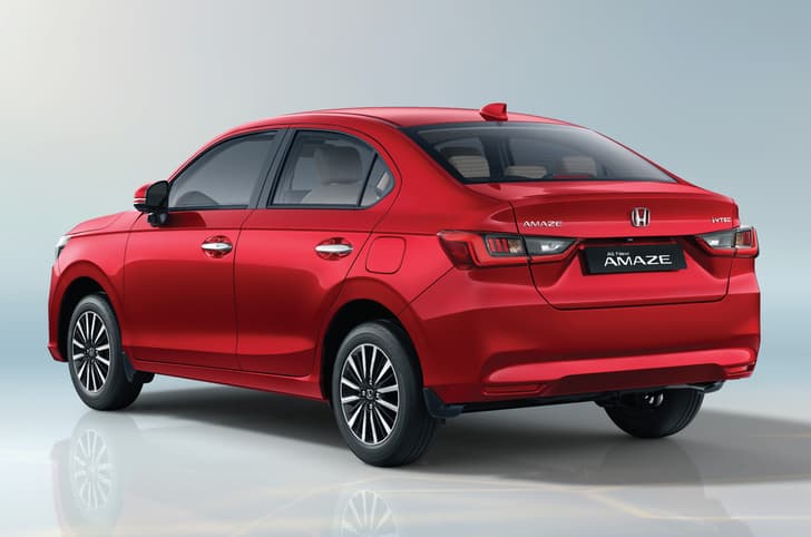 Honda Amaze rear quarter 