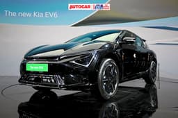 Kia Ev6 Front Right Three Quarter Kia Ev6 Front Right Three Quarter