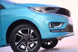 2025 Tata Tiago image gallery