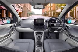2025 Tata Tiago image gallery