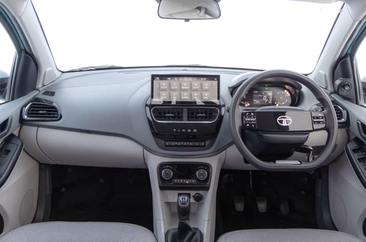 2025 Tata Tiago image gallery