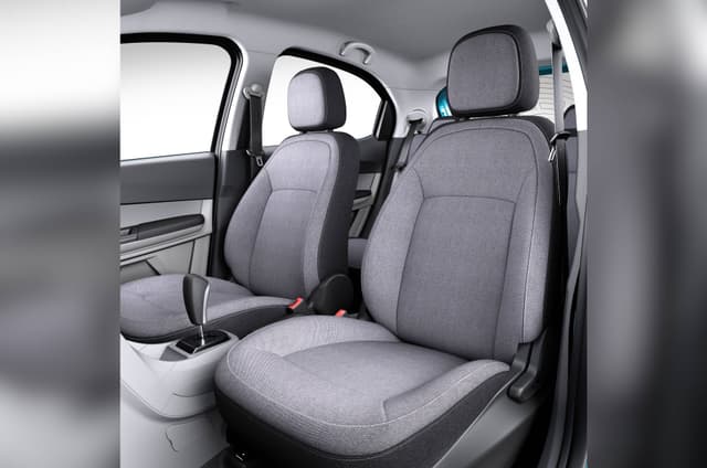 Front Row Seats Image - 15900