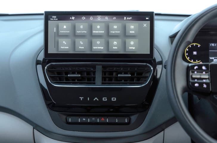 2025 Tata Tiago image gallery