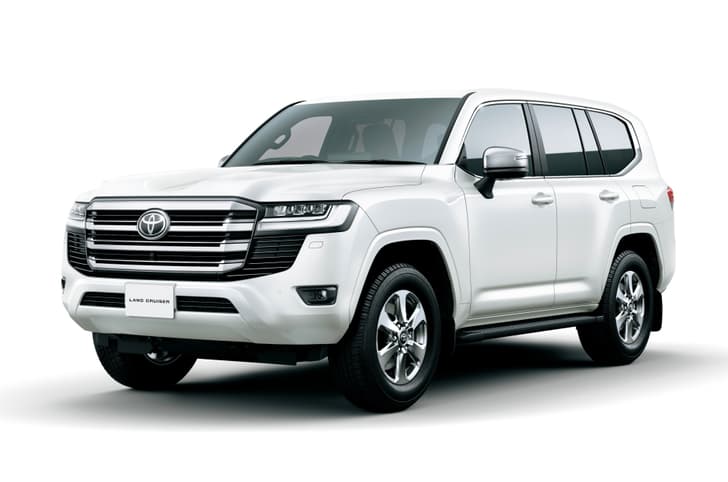 Toyota Land Cruiser LC300 image gallery