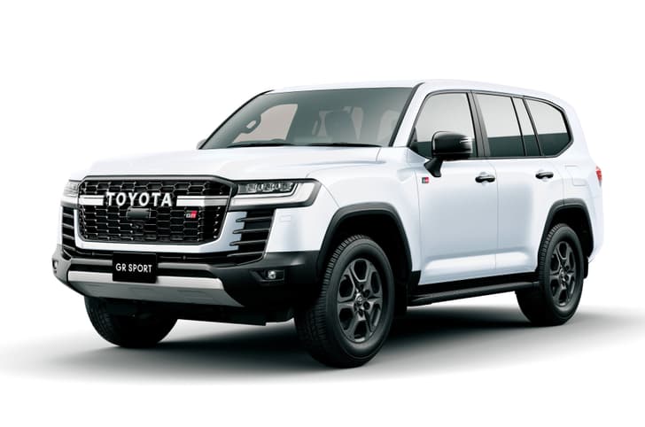 Toyota Land Cruiser LC300 image gallery