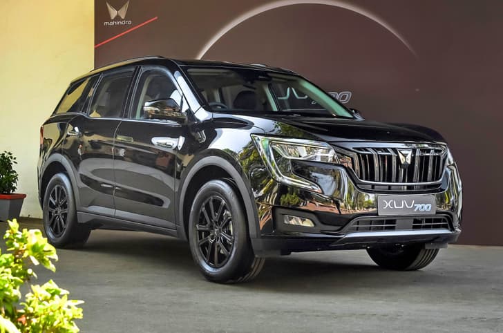 Mahindra XUV700 Mahindra XUV700
