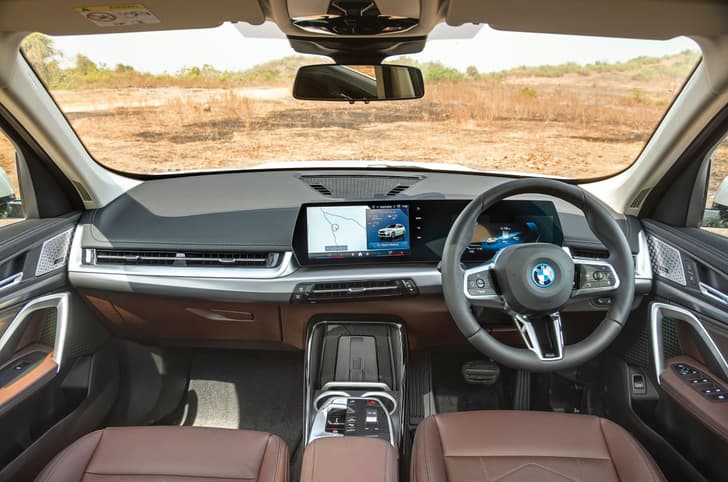 Bmw Ix1 Lwb Dashboard