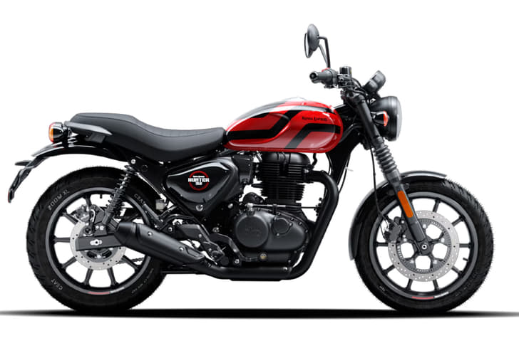 The Hunter 350 is also the first J-series bike to feature a slip-and-assist clutch