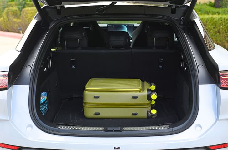 BYD Sealion 7 image gallery