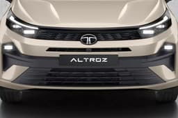 Tata Altroz Front View