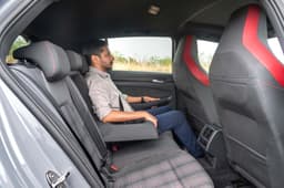 Volkswagen Golf Second Row Seats