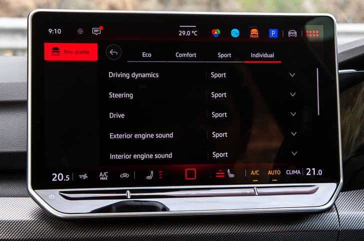 Volkswagen Golf Dashboard