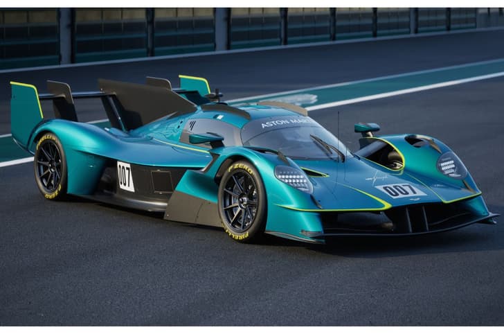 Aston Martin Valkyrie LM hypercar front right