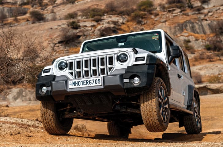 Over the 3 door Thar, Roxx's body has been strengthened and stiffened for better safety.