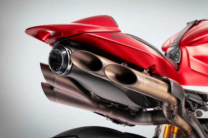 MV Agusta Superveloce 1000 Ago exaust