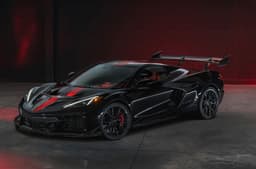 Chevrolet Corvette ZR1X front right black 