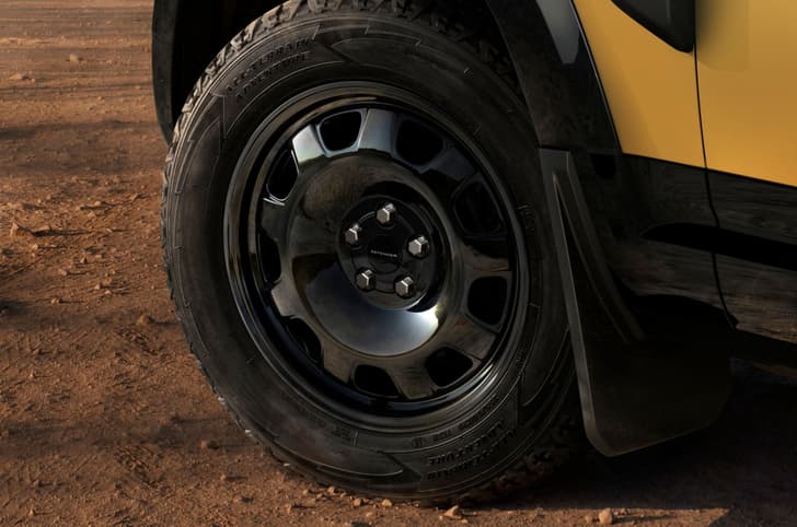 Defender 110 Tropy Edition wheels
