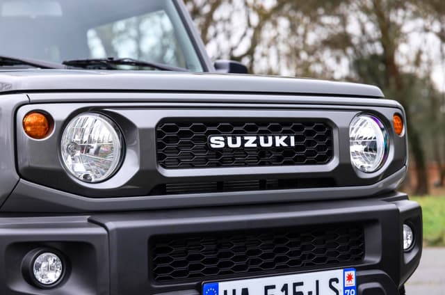 The retro grille harkens back to old Suzuki off-roaders, particularly the SJ413 (Gypsy).