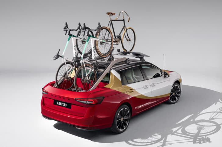 Skoda Superb concept rear profile cycles