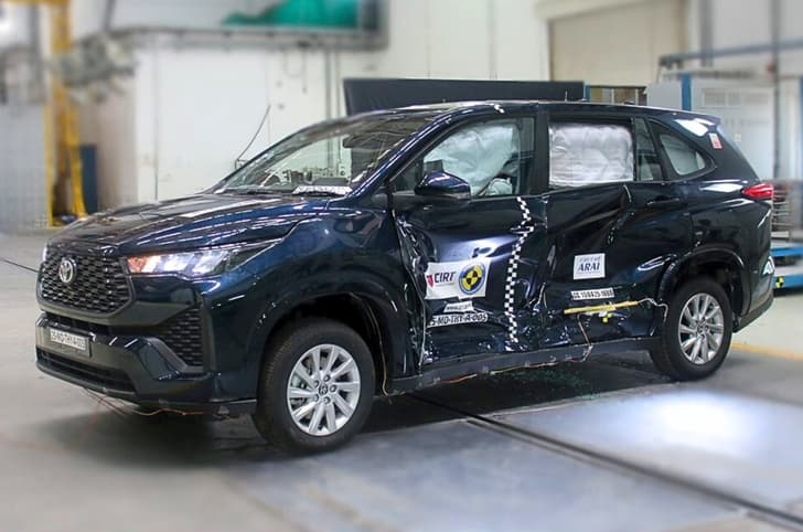 Toyota Innova Hycross petrol crash test  
