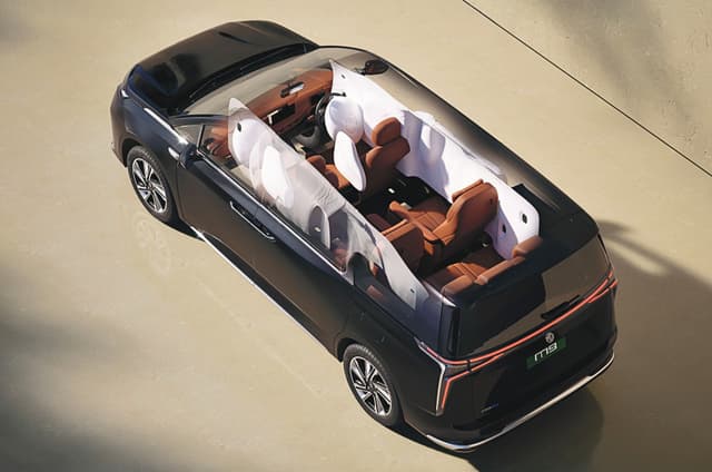 MG M9's safety suite comprises 7 airbags, a 360-degree camera setup, ESP and a lot more. Image - 19162