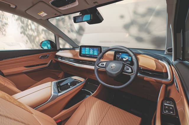 Digital appointments at the front comprise a 12.23-inch touchscreen and a 7-inch driver’s display. Image - 19157