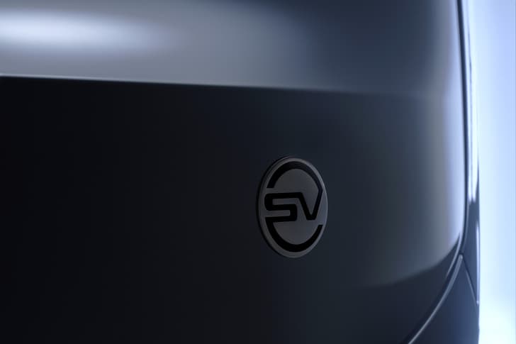 range rover sport sv black edition badge in studio