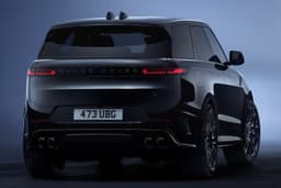 range rover sport sv black edition in studio