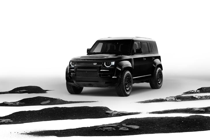 defender octa black edition in studio