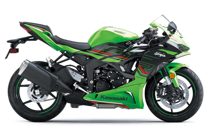 Kawasaki ZX-6R side profile shot