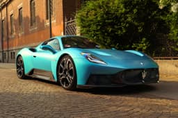 Maserati MCPura front left