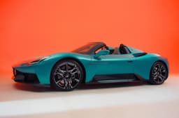 Maserati MCPura Cielo side profile