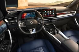 Renault Boreal interior