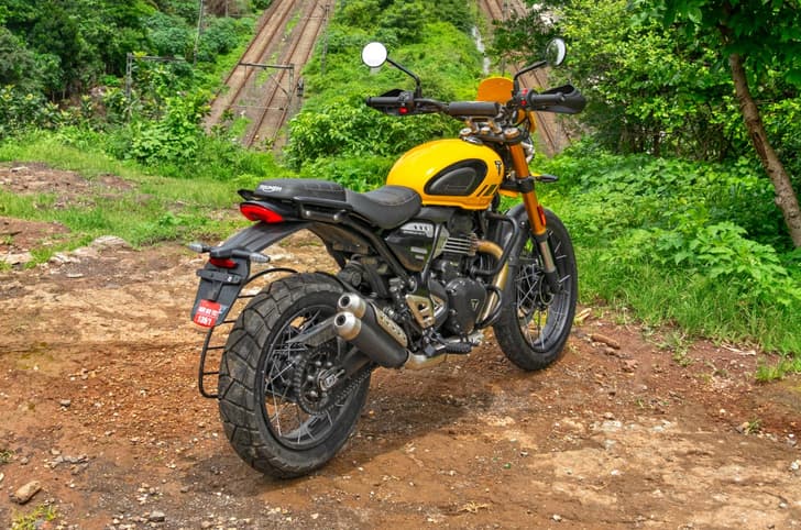Triumph Scrambler 400 XC rear right static in field