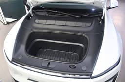 Tesla Model Y Tesla Model Y has a 116-litre frunk. Tesla Model Y Tesla Model Y has a 116-litre frunk.