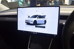 Tesla Model Y A large 15.4-inch touchscreen is used to control most functions. Tesla Model Y A large 15.4-inch touchscreen is used to control most functions.