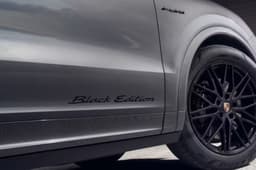 Porsche Cayenne and Cayenne Coupe Black Edition exterior door and wheel