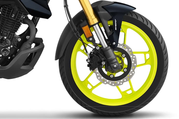 Honda CB125 Hornet front brakes and USD fork