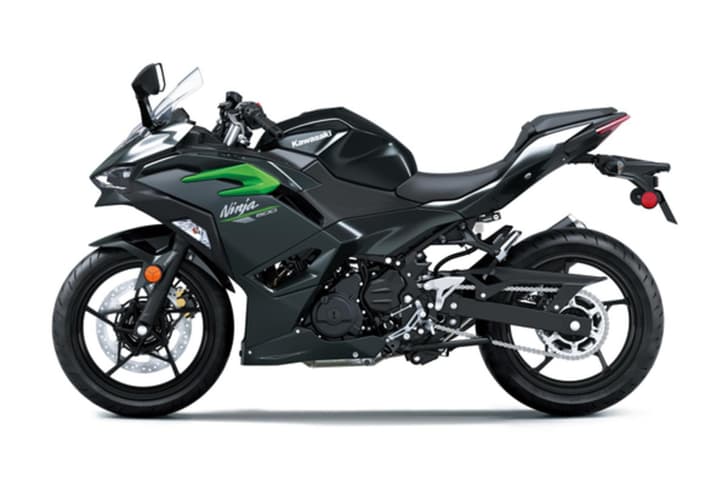 Kawasaki Ninja 500 black left side profile static in studio