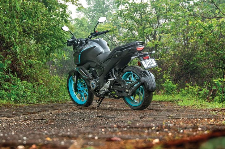 Yamaha FZ-S Fi Hybrid rear shot