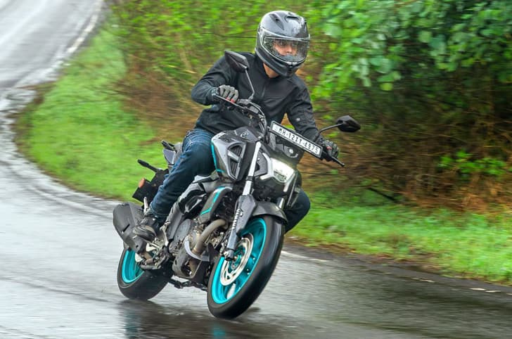 Yamaha FZ-S Fi Hybrid front right cornering shot