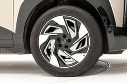 Mahindra XEV 9e alloy wheel